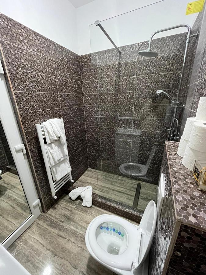Central Studio براشوف المظهر الخارجي الصورة